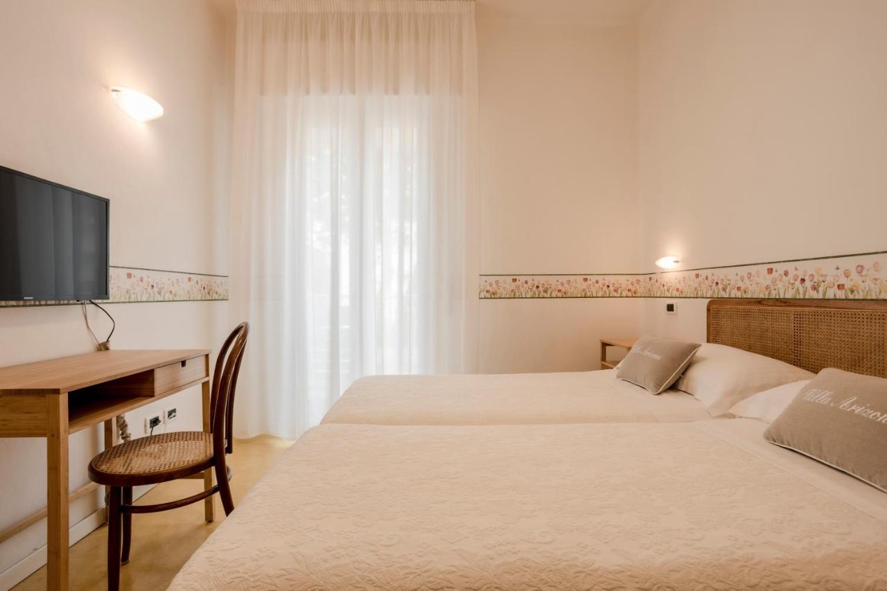 מילאנו מריטימה Villa Arizona מראה חיצוני תמונה