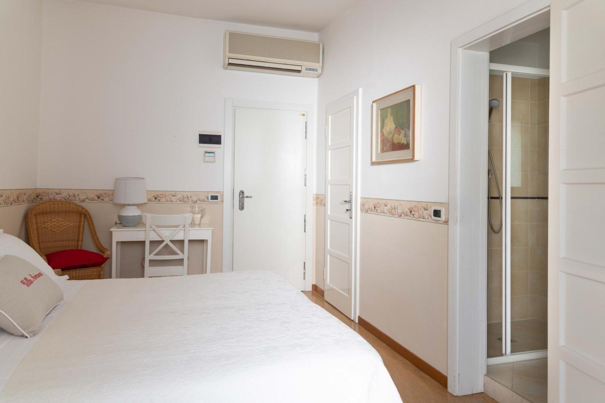 מילאנו מריטימה Villa Arizona מראה חיצוני תמונה