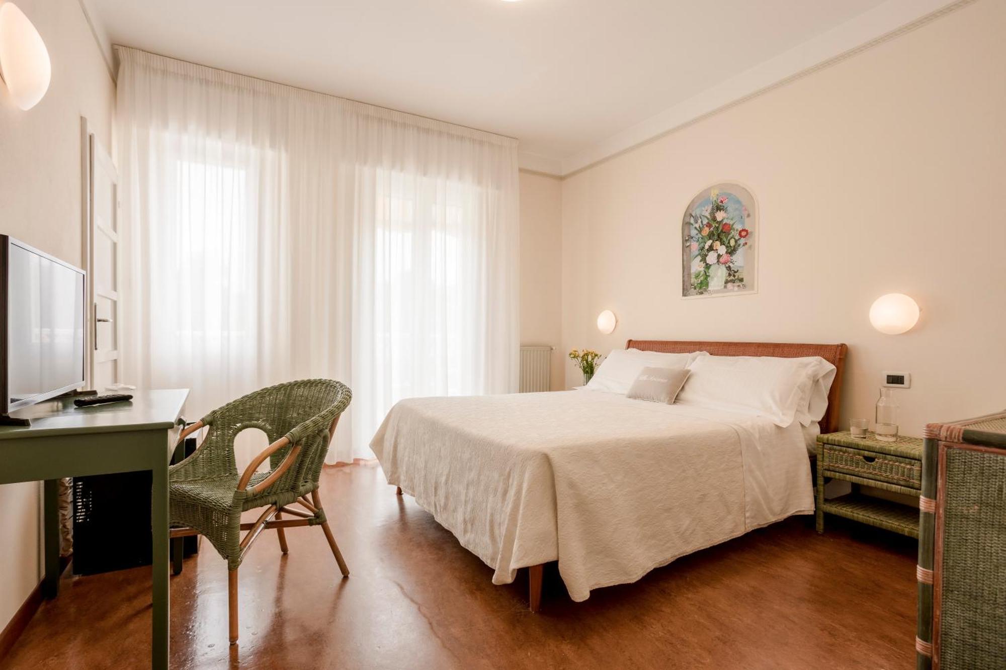 מילאנו מריטימה Villa Arizona מראה חיצוני תמונה